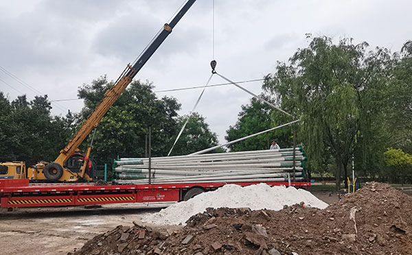 卡若智慧路灯：提升城市管理效率的创新解决方案